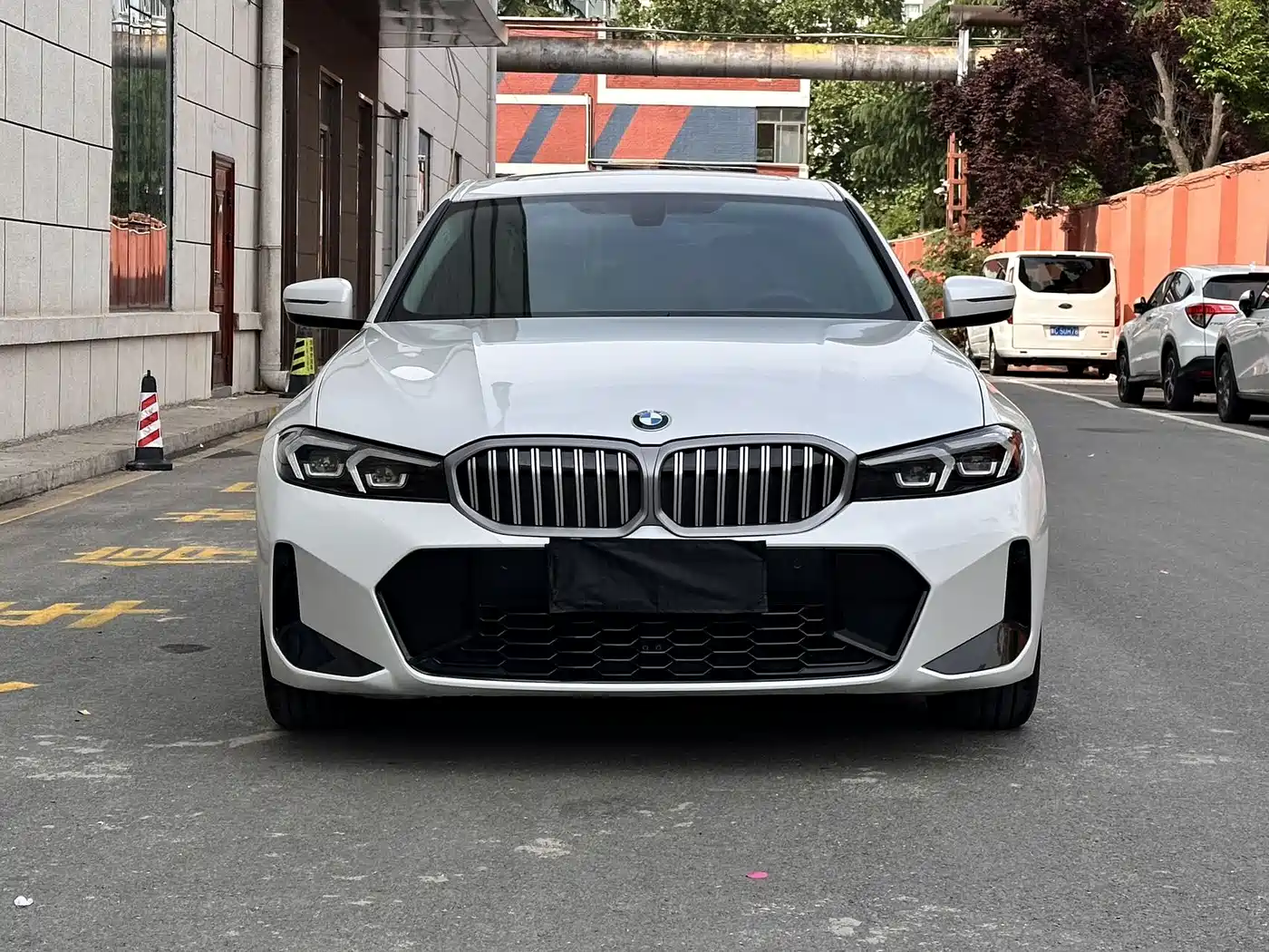 BMW 3 Series 2023 320Li M Sport Package фото 2