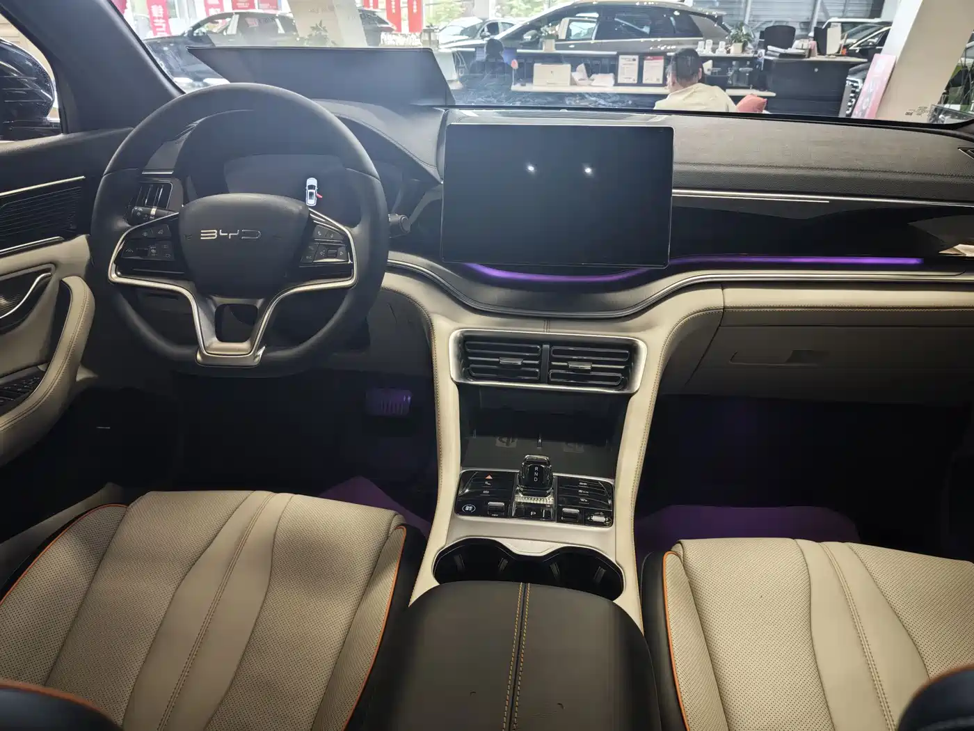 BYD Song PLUS PHEV 2024 Glory Edition DM-i 150km Flagship PLUS фото 8