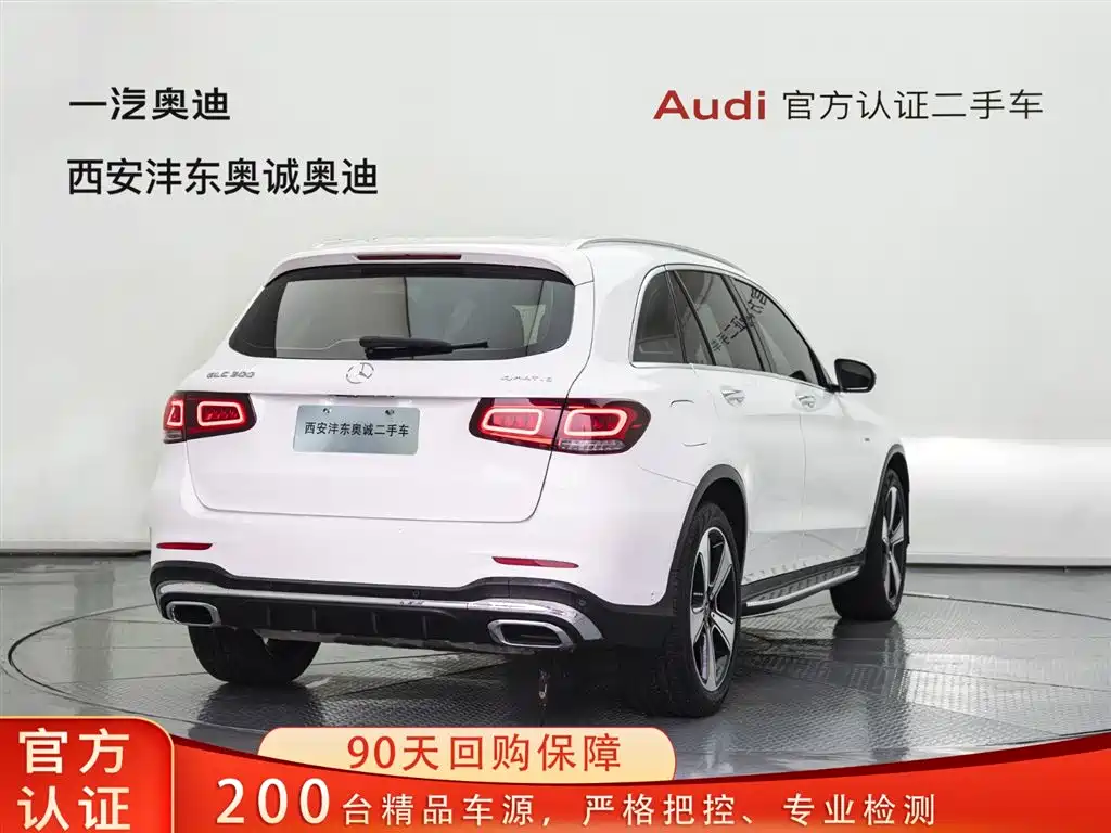 Mercedes-Benz GLC 2022 Facelift GLC 300 L 4MATIC Dynamic Collector's Edition фото 4