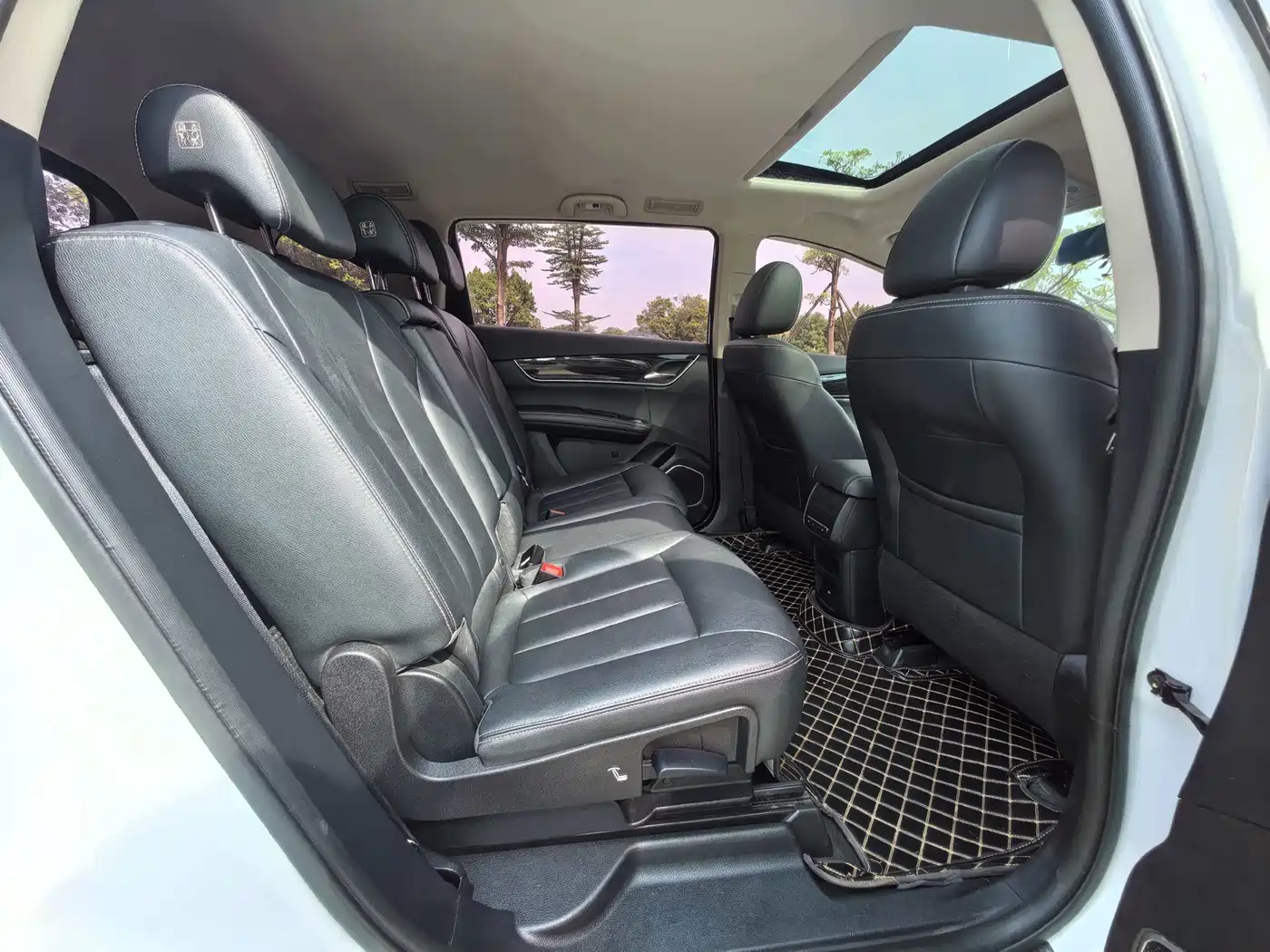 BYD Song MAX 2019 1.5T Auto Smart Connected Sunroof 7-seater China VI фото 9