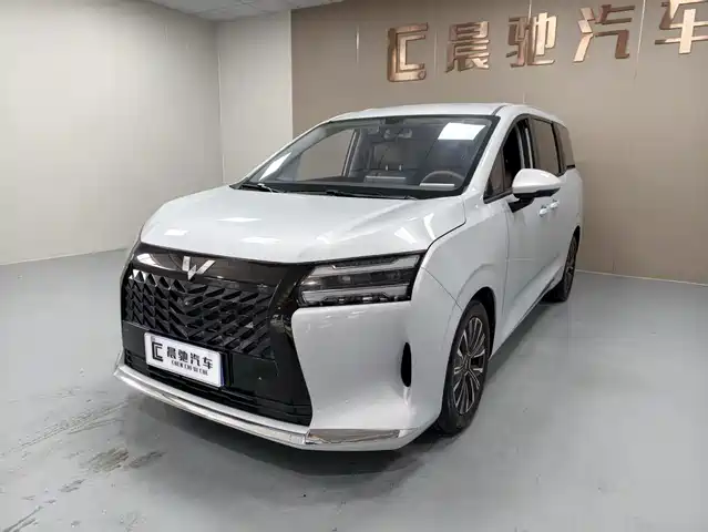 Wuling Motors Xingguang 730 2025 Model Base Version