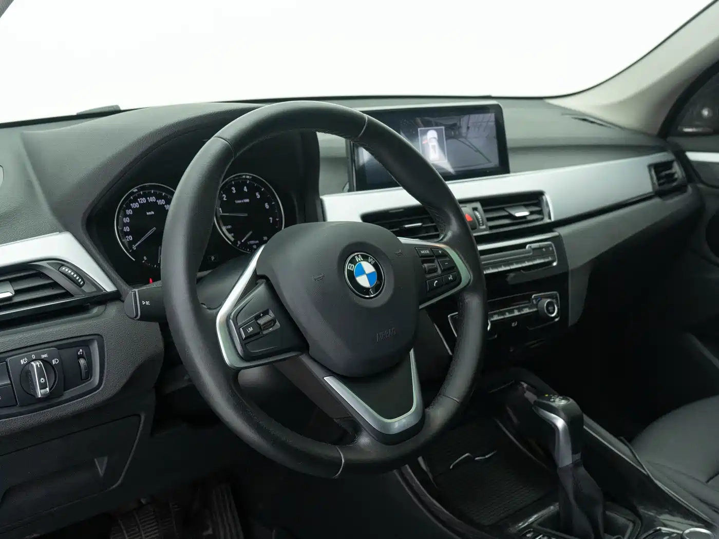 BMW X1 2019 sDrive20Li Leading Model фото 5