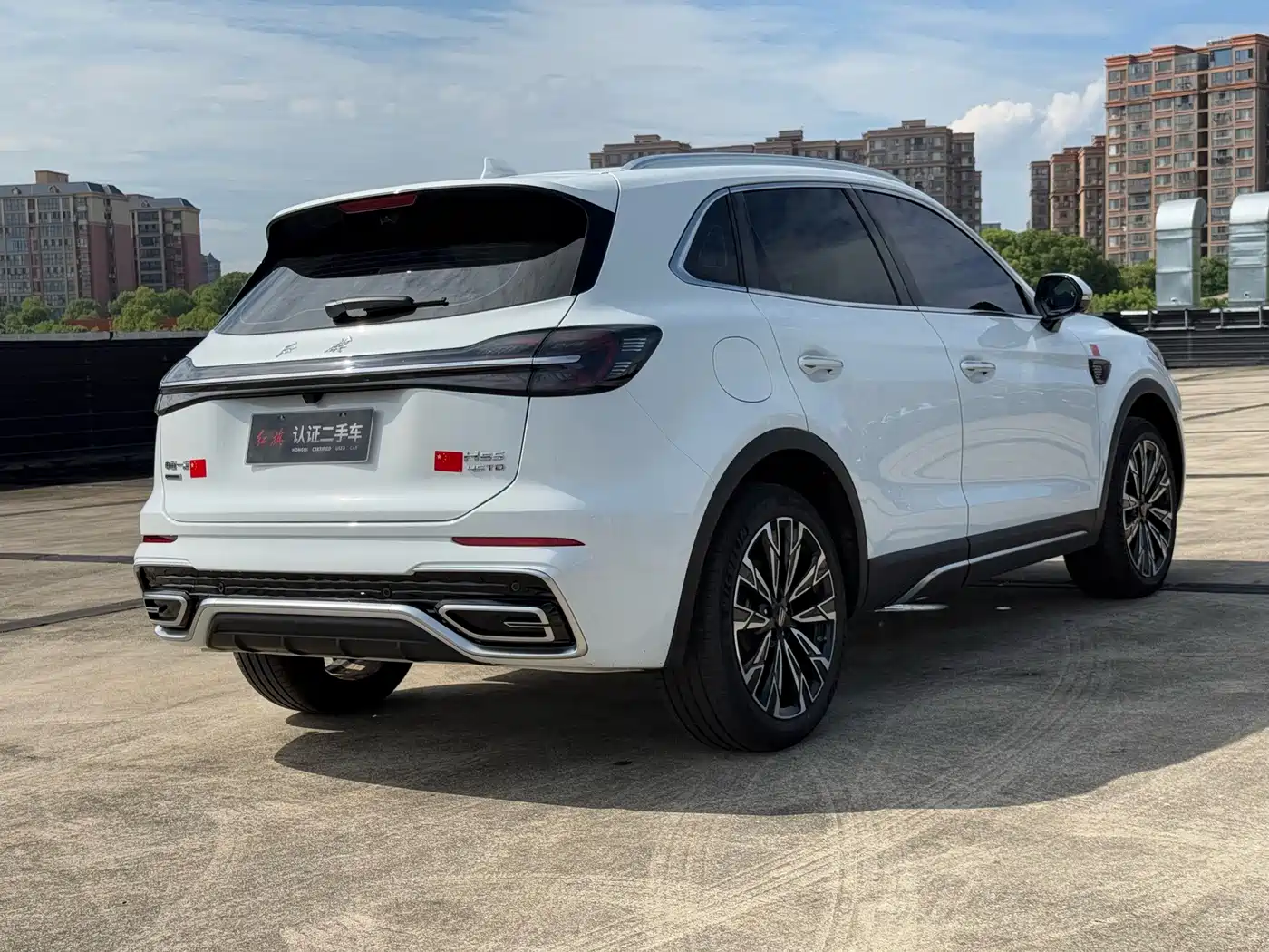 Фото 4 - Hongqi HS5