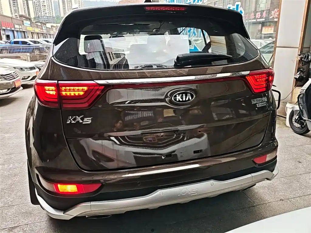 KIA KX5