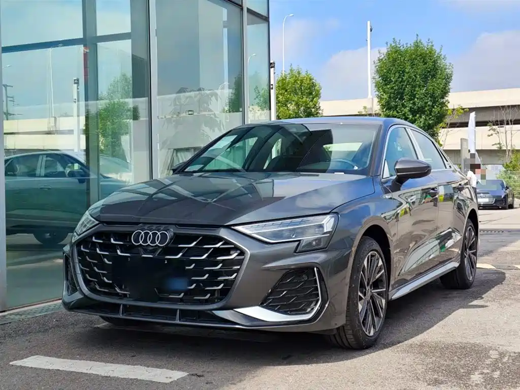 Audi A3 2025 Facelift A3L Limousine 35TFSI Flying Joy Edition фото 2