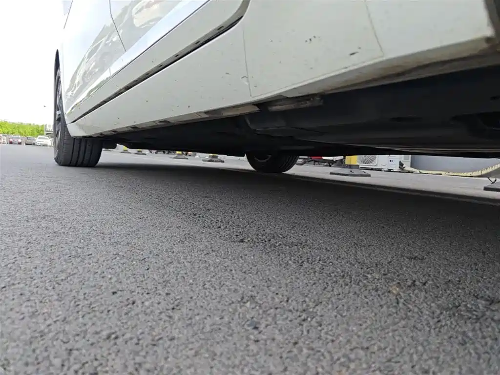 Volkswagen FAW-Volkswagen CC 2020 330TSI Elegance Version China VI фото 22