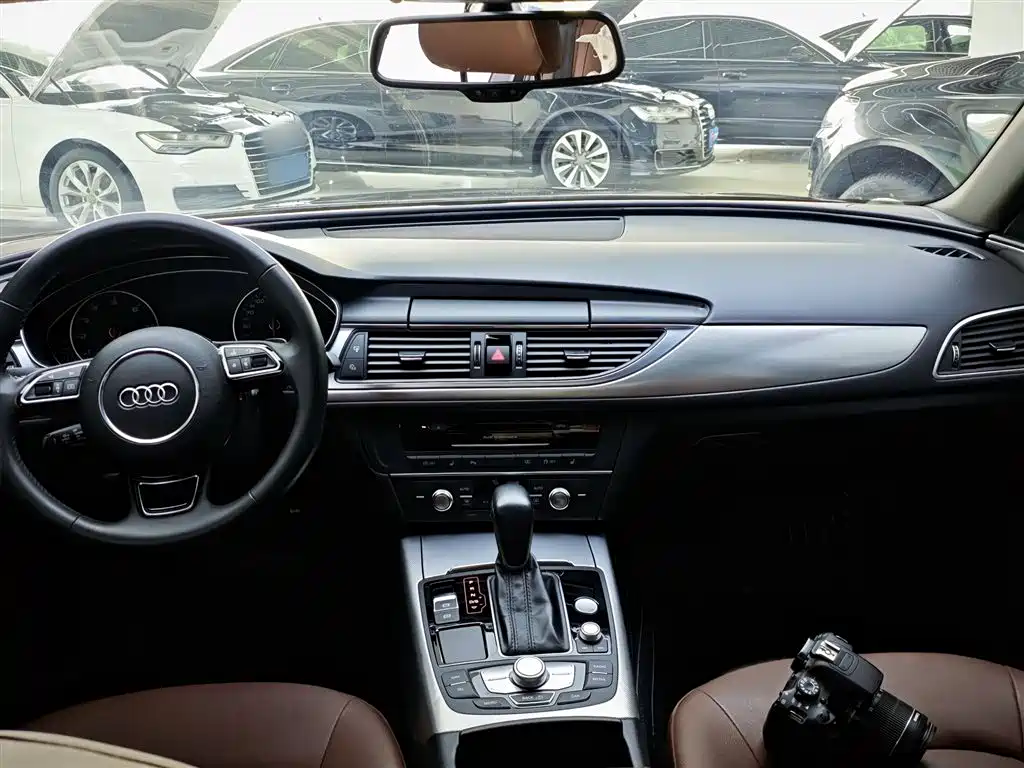Audi A6L 2018 Model 35 TFSI Collector's Edition фото 3