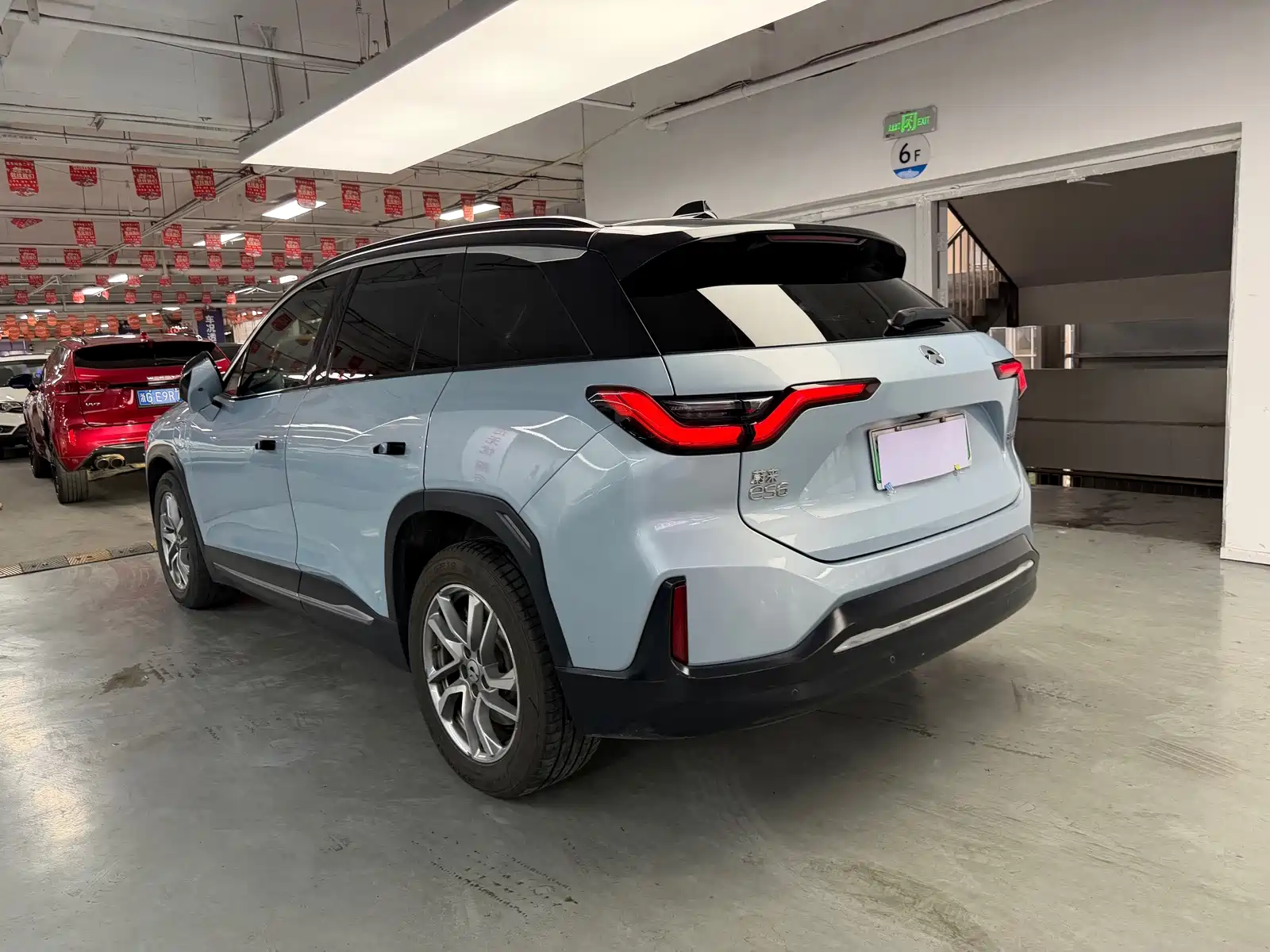 Фото 12 - NIO ES6
