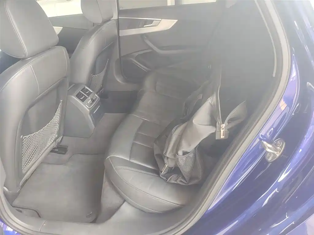 Audi A4L 2019 40 TFSI Fashion (China V) фото 17