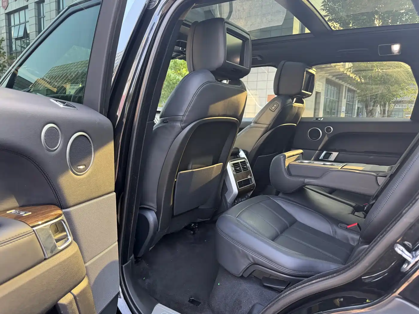 Land Rover Range Rover Sport PHEV 2019 2018 Model P400e