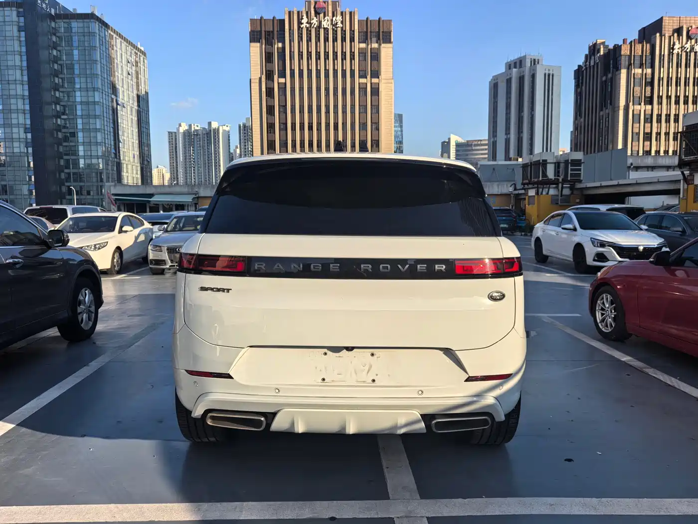 Land Rover Range Rover Sport 2025 2025 400PS Dynamic SE