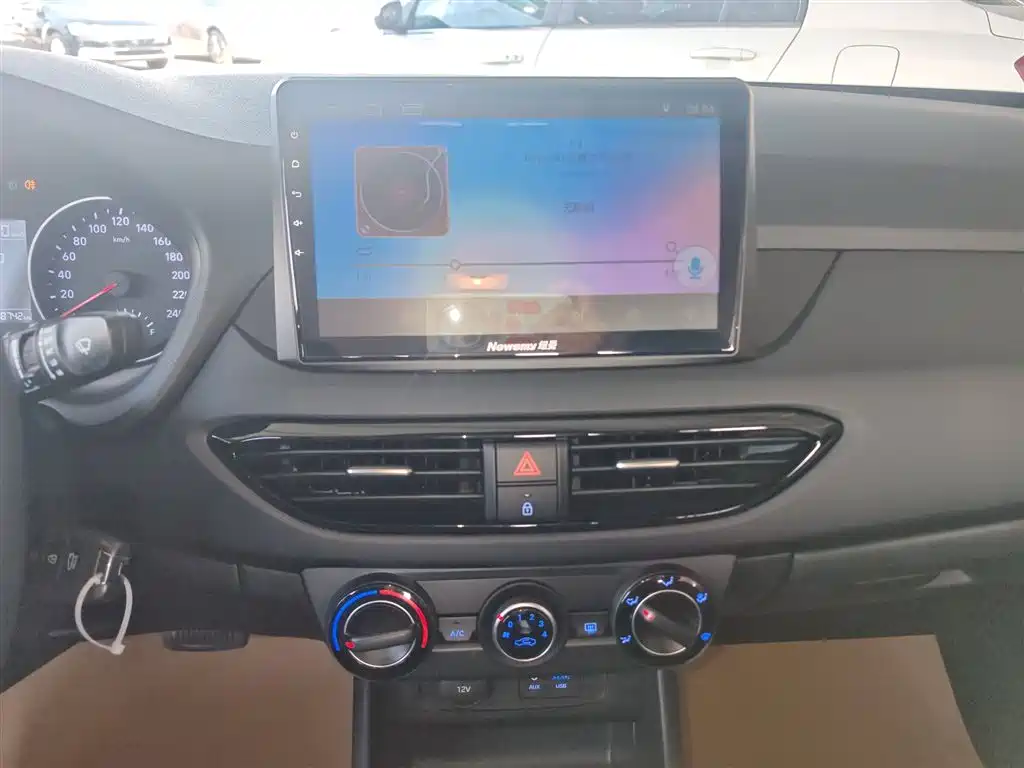 Hyundai Elantra 2018 1.6L Auto Joy GL (China V) фото 13