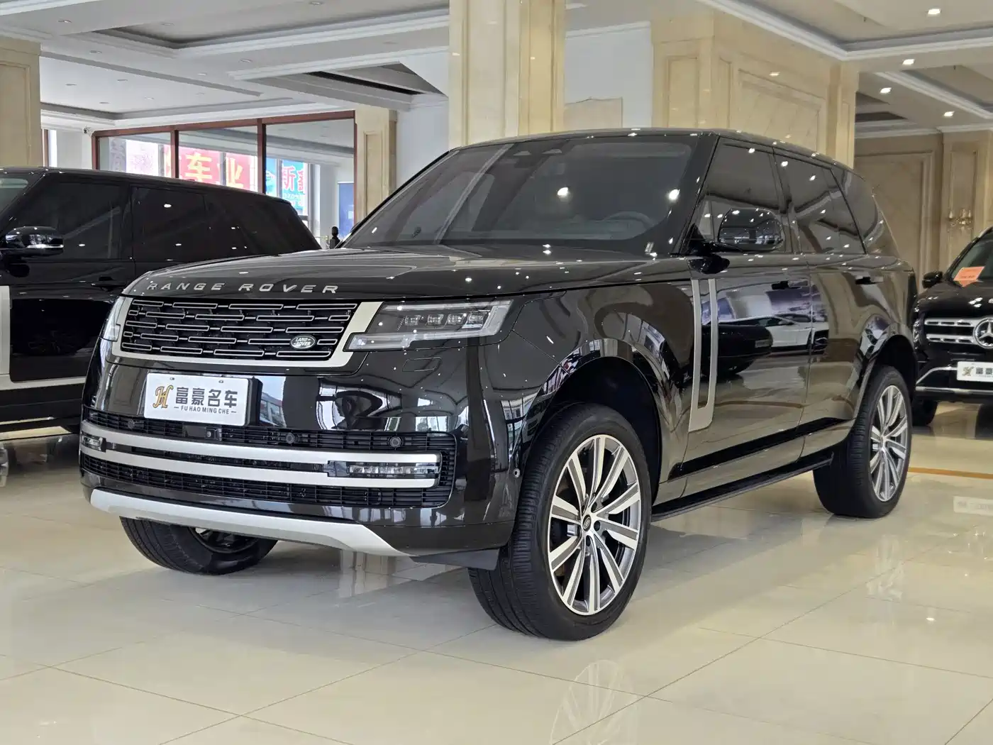 Land Rover Range Rover 2024 3.0 L6 360PS Golden Age Edition