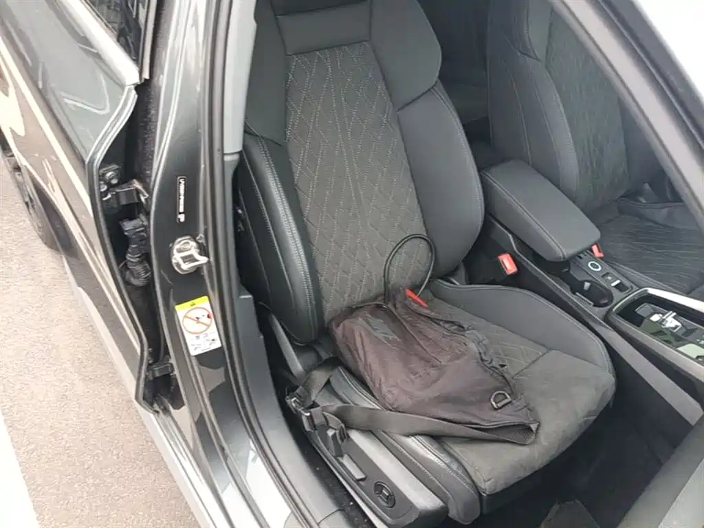 Audi A3 2024 Model Sportback 35 TFSI Luxury Sport фото 25