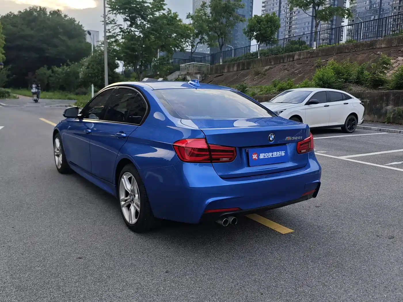 BMW 3 Series 2016 328i M Sport фото 18