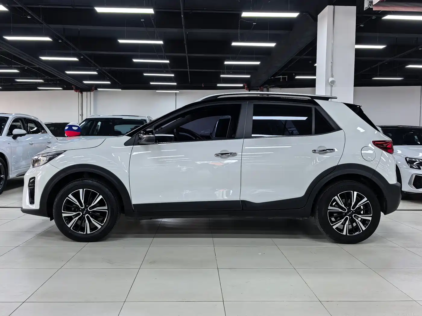 Kia KX1 2021 1.4L CVT Fun Sunroof Version фото 7
