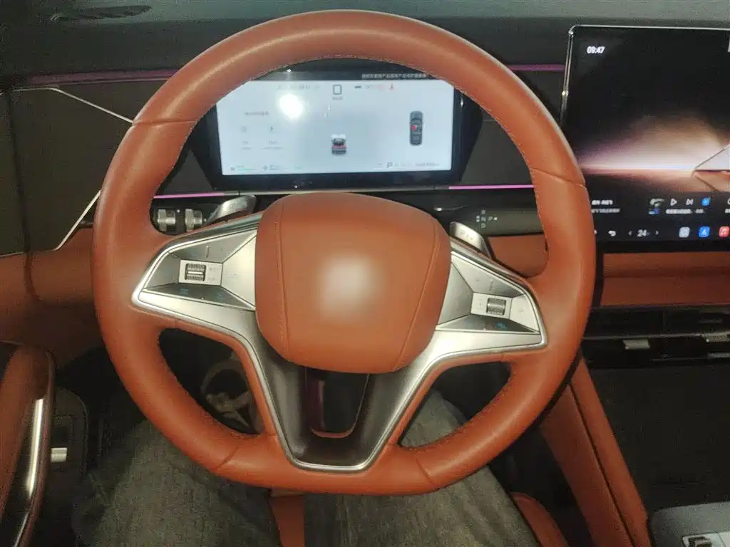 BYD Tang L 2025 DM 175KM Drone Player Edition фото 11