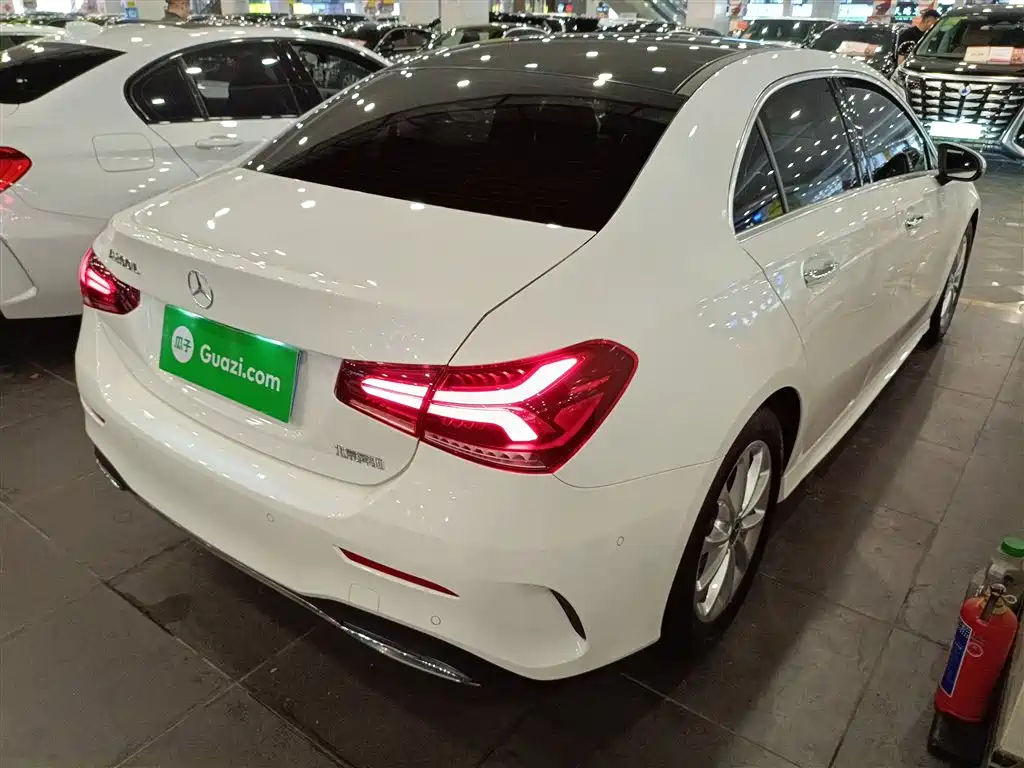 MERCEDES-BENZ CLASS A