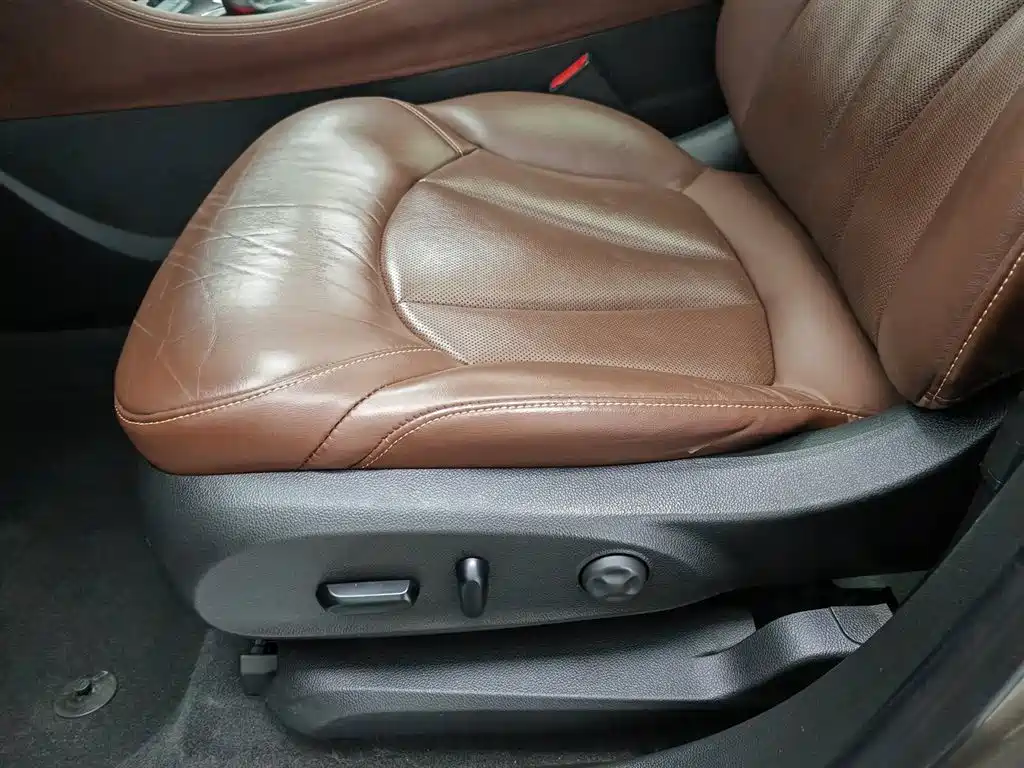 Buick Envision Plus 2019 28T 4WD Luxury Type China V фото 20