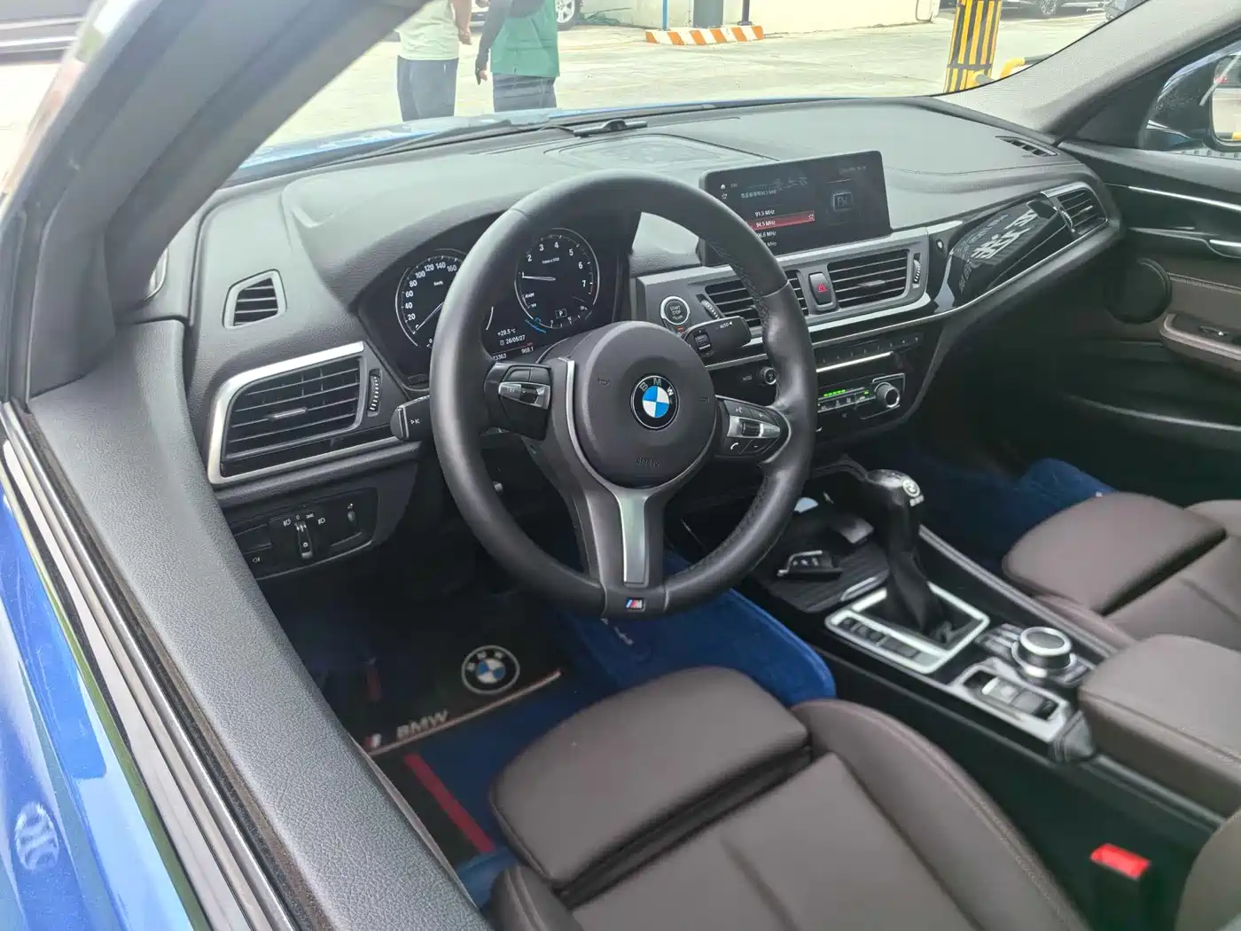 BMW 1 Series 2019 118i M Sport Package фото 7