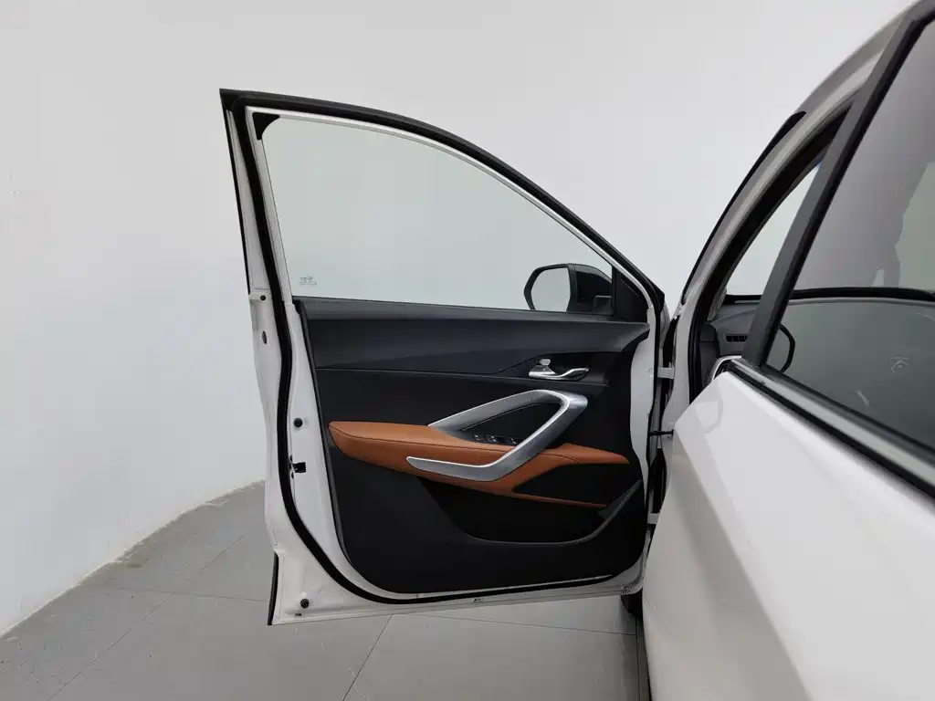 Baojun 510 2018 2017 1.5L Auto Luxury