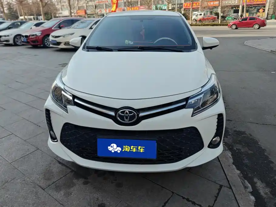 Toyota Vios FS 2022 1.5L 20th Anniversary Edition фото 2