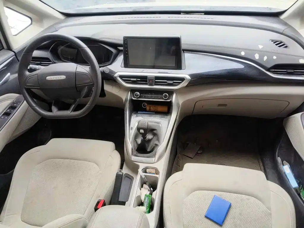 SAIC Maxus Maxus G50 2023 2023 Model 1.5T Manual Joyride A