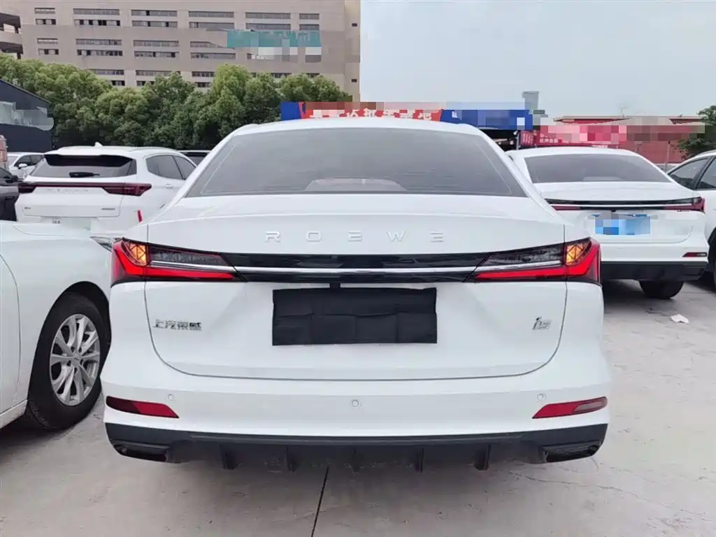 Roewe i5 2026 2026 1.5L CVT Luxury