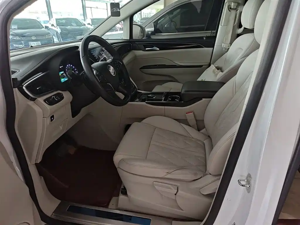 Buick GL8 2018 ES 28T Comfort Type China VI фото 19
