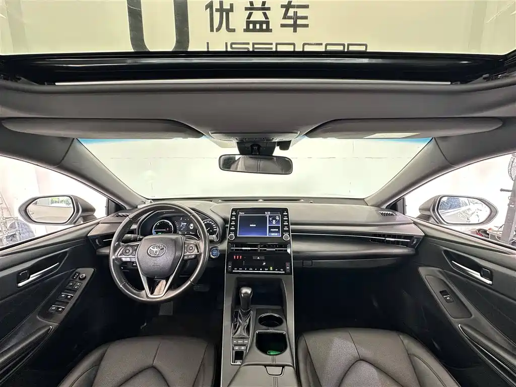Toyota Avalon 2019 Hybrid 2.5L Luxury Edition China VI фото 6