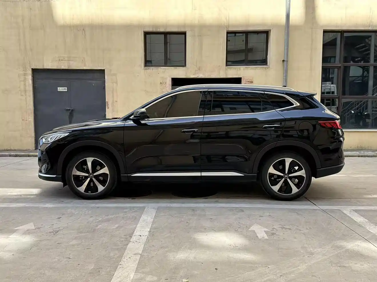 BYD Song PLUS PHEV 2021 DM-i 110KM Flagship фото 3