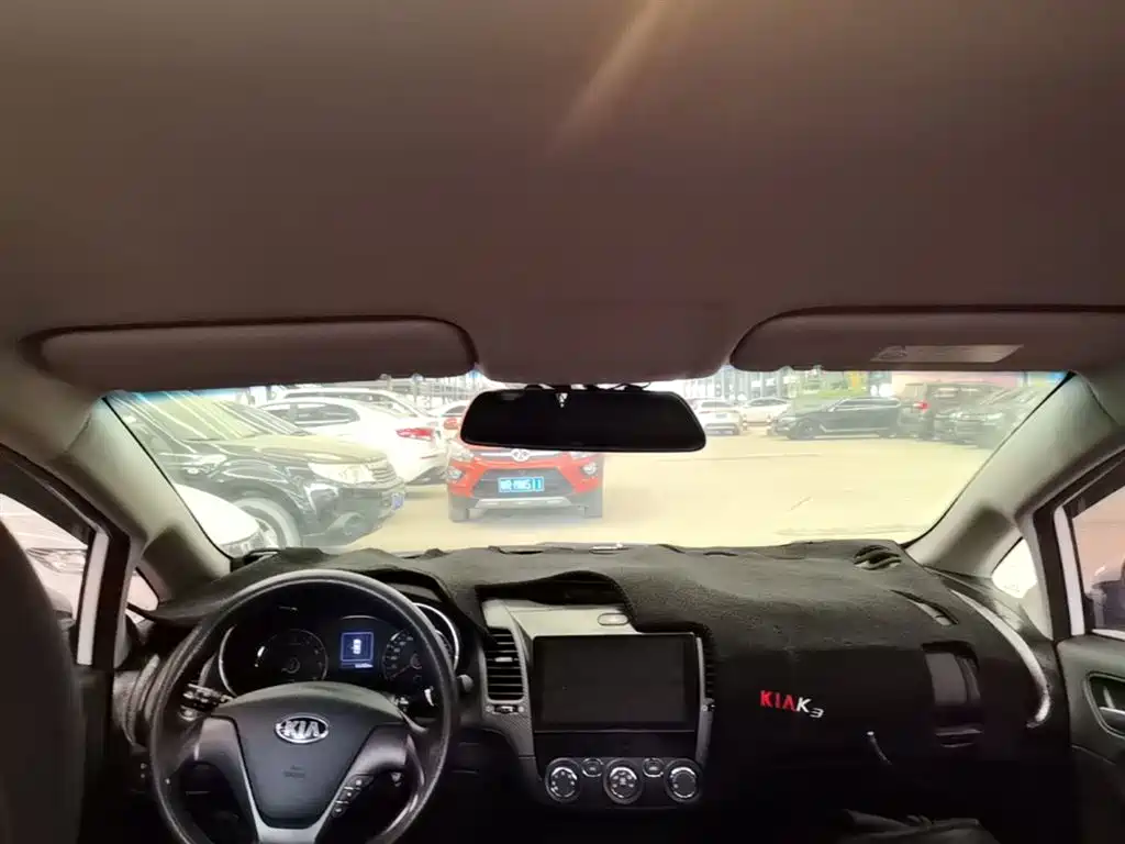 Kia K3 2017 1.6L Automatic 15th Anniversary Special GLS фото 18