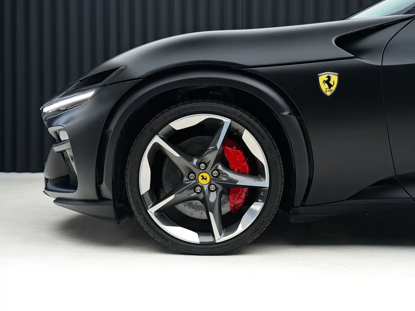 FERRARI PUROSANGUE