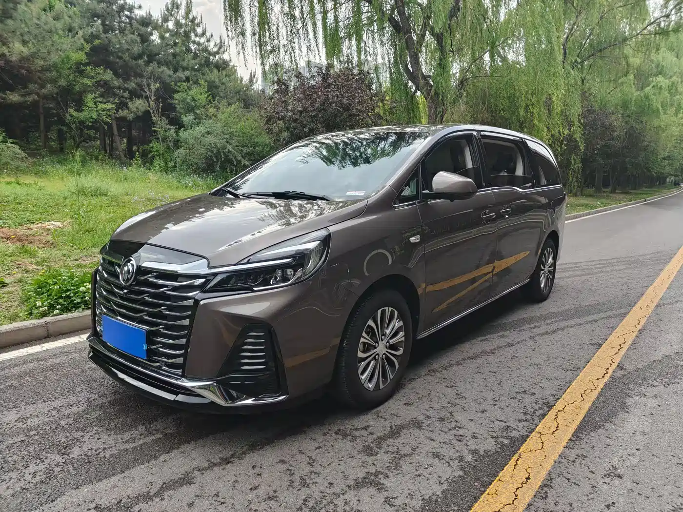 Buick GL8 2023 Land Business Class 652T Smart Luxury