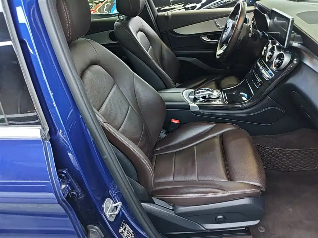 Mercedes-Benz GLC 2018 GLC 200 4MATIC фото 25