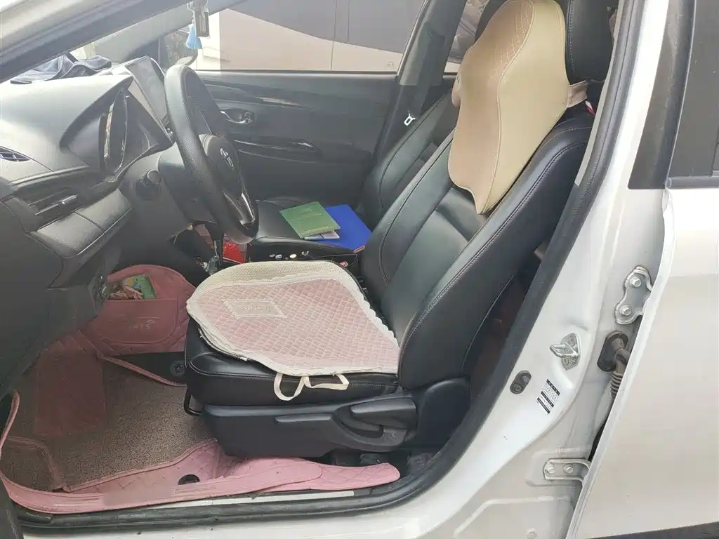 Toyota YARiS L Zhi Xuan 2020 Zhi Xuan X 1.5L CVT Luxury фото 8