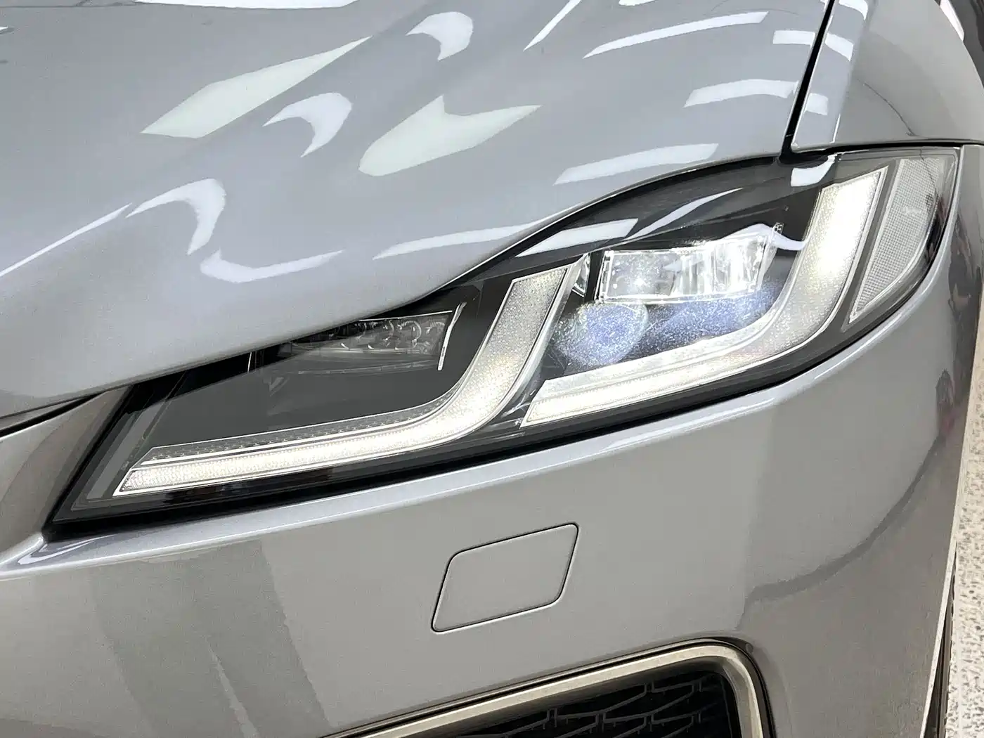 Jaguar F-PACE 2021 340PS R-Dynamic SE фото 8
