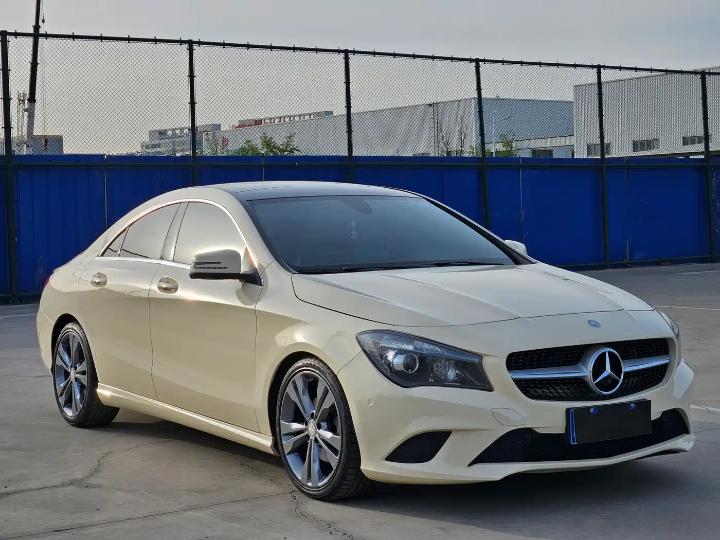 Mercedes-Benz CLA (Import) 2016 Facelift CLA 200 Sport фото 3
