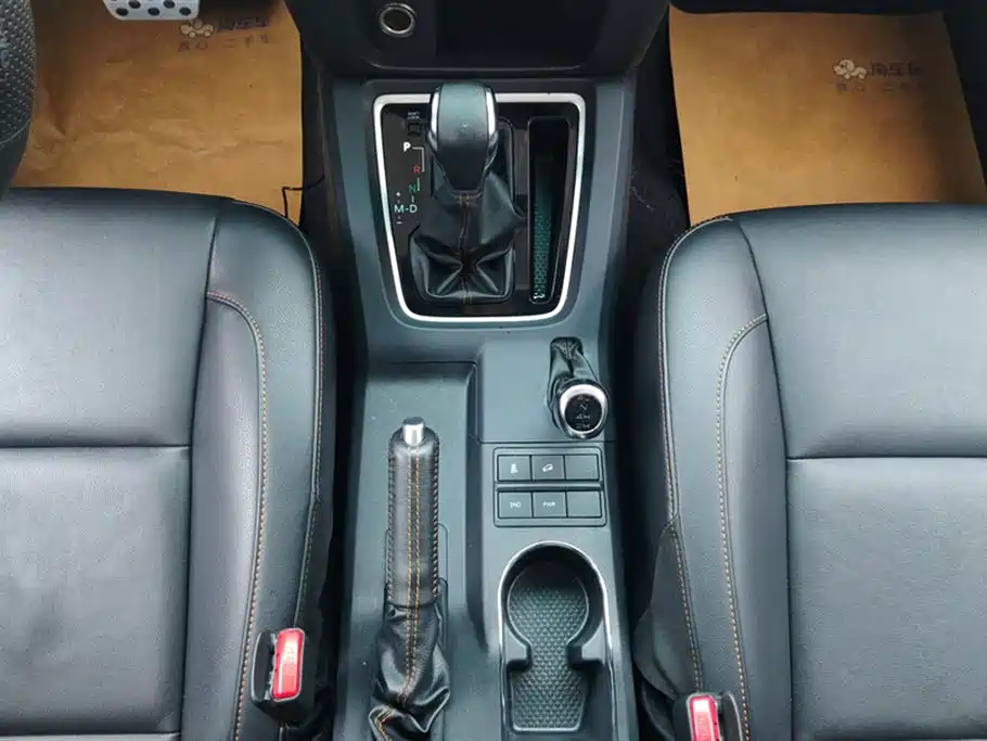BAIC ORV Beijing Offroad BJ40 2016 Model 40L 2.3T Automatic 4WD Exclusive фото 16