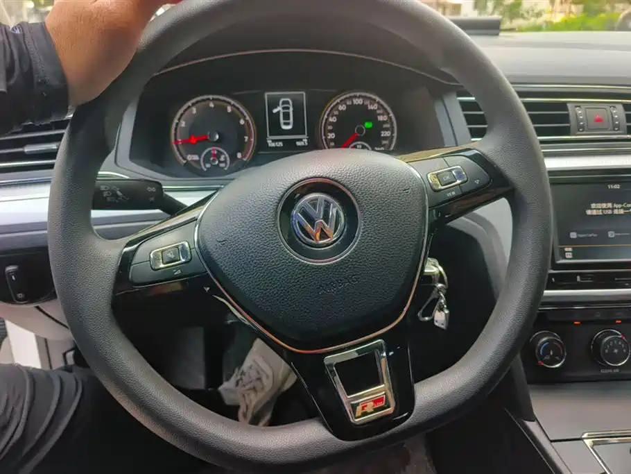 Volkswagen Lamando 2019 230TSI DSG Vision Edition China VI фото 15