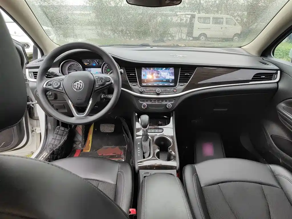 Buick Verano 2019 Sedan 20T Dual Clutch Leading фото 6