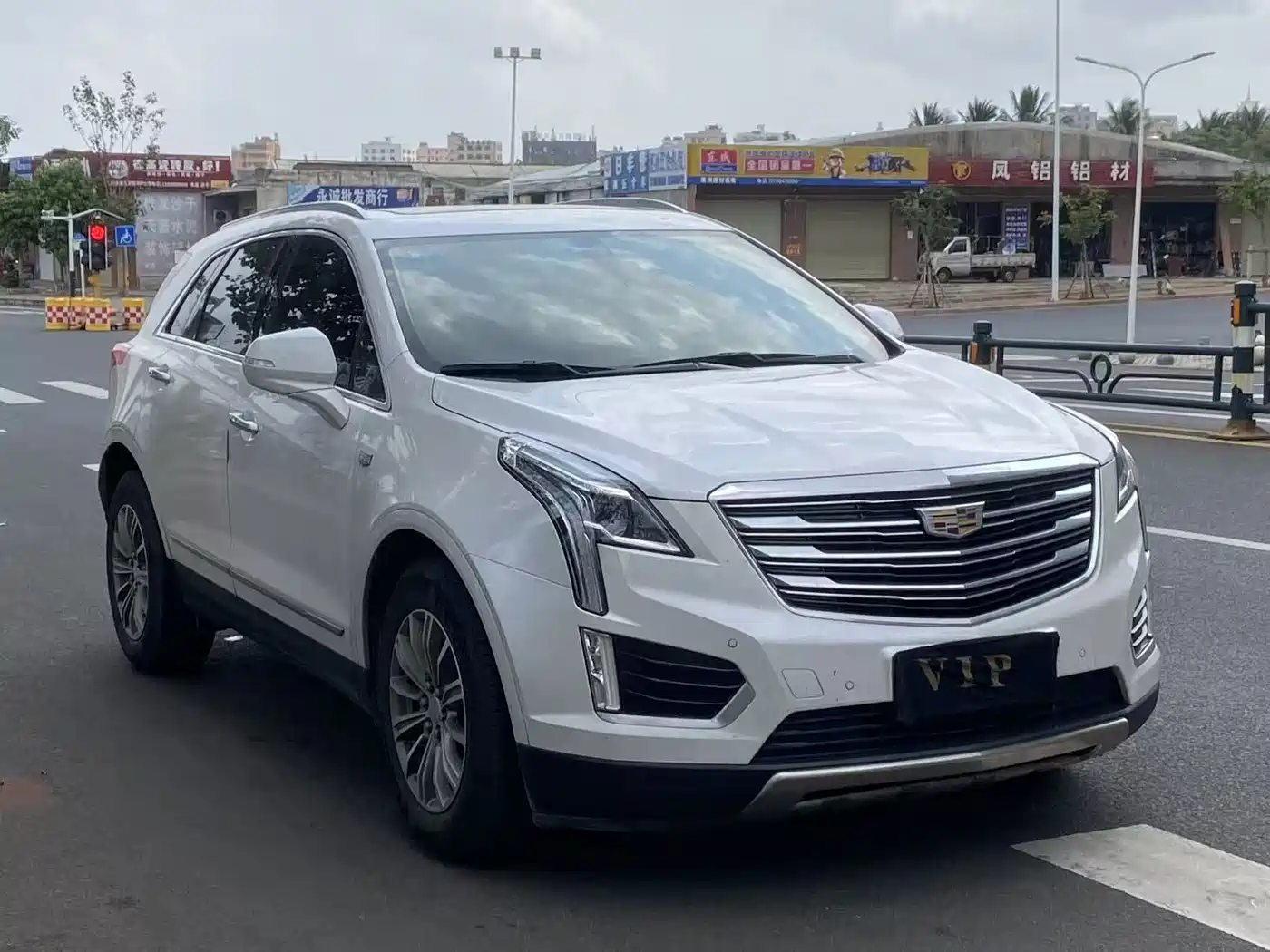 Cadillac XT5 2017 Anniversary Edition 28T 4WD Luxury фото 12