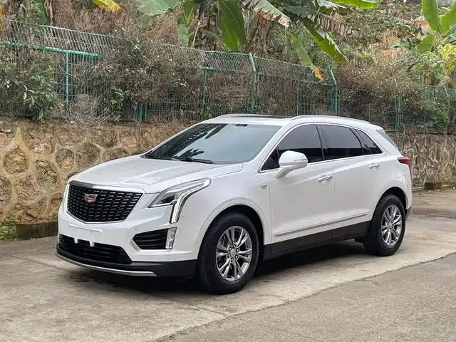 CADILLAC XT5