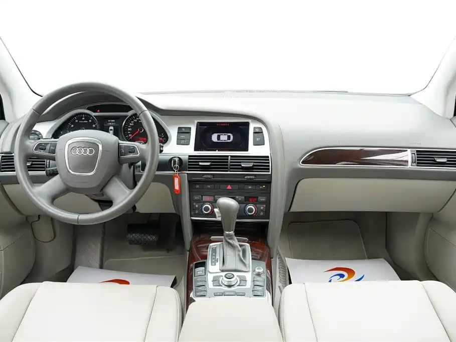 Audi A6L 2010 2.4L Technology фото 8