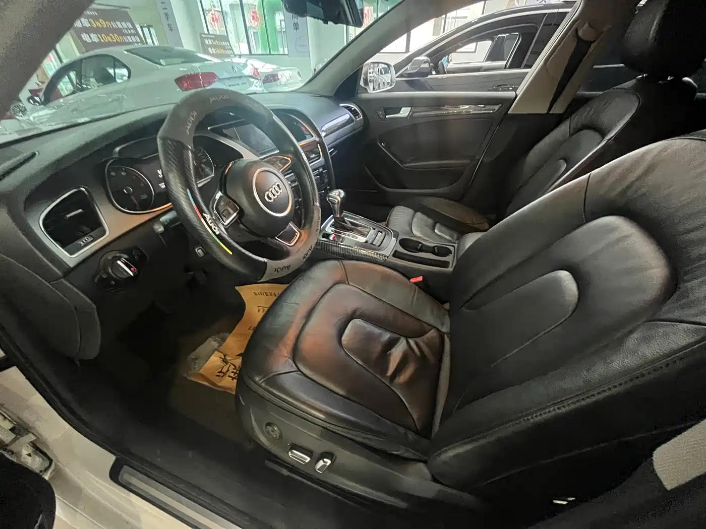 Audi A4L 2013 35 TFSI Automatic Comfort фото 7