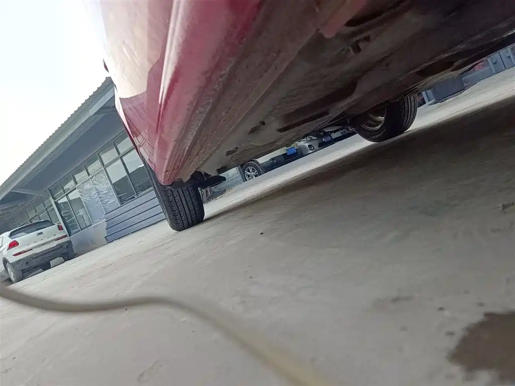 Volkswagen Polo 2016 1.4L Manual Trend фото 20