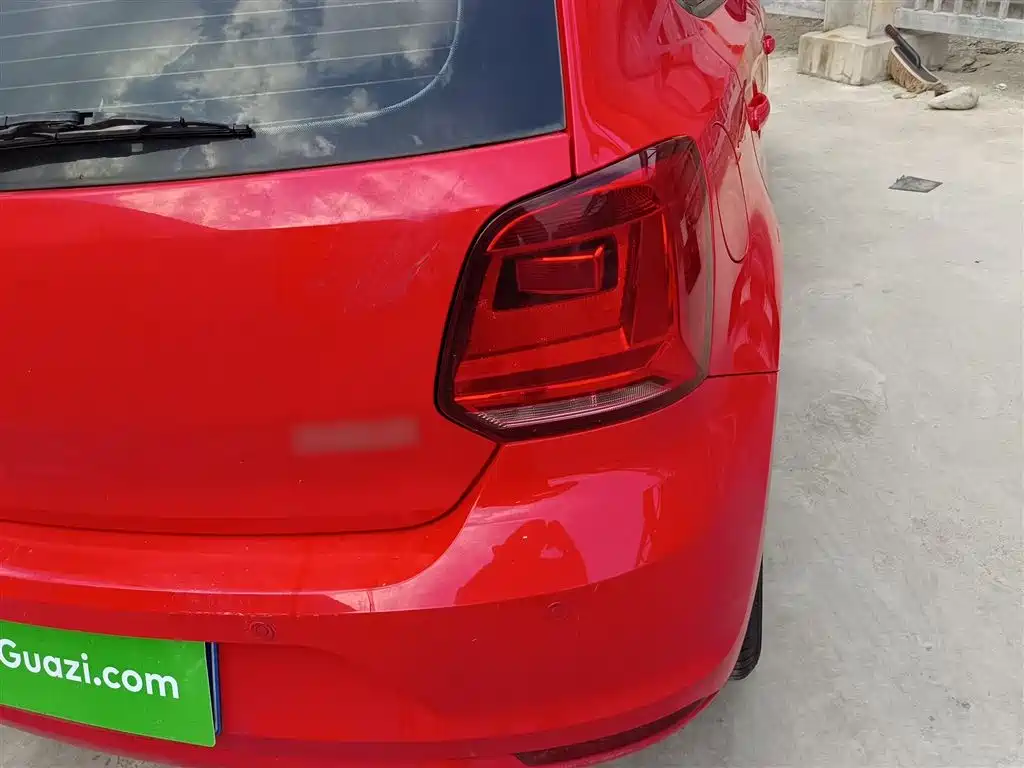 Volkswagen Polo 2016 1.4L Manual Trend фото 24