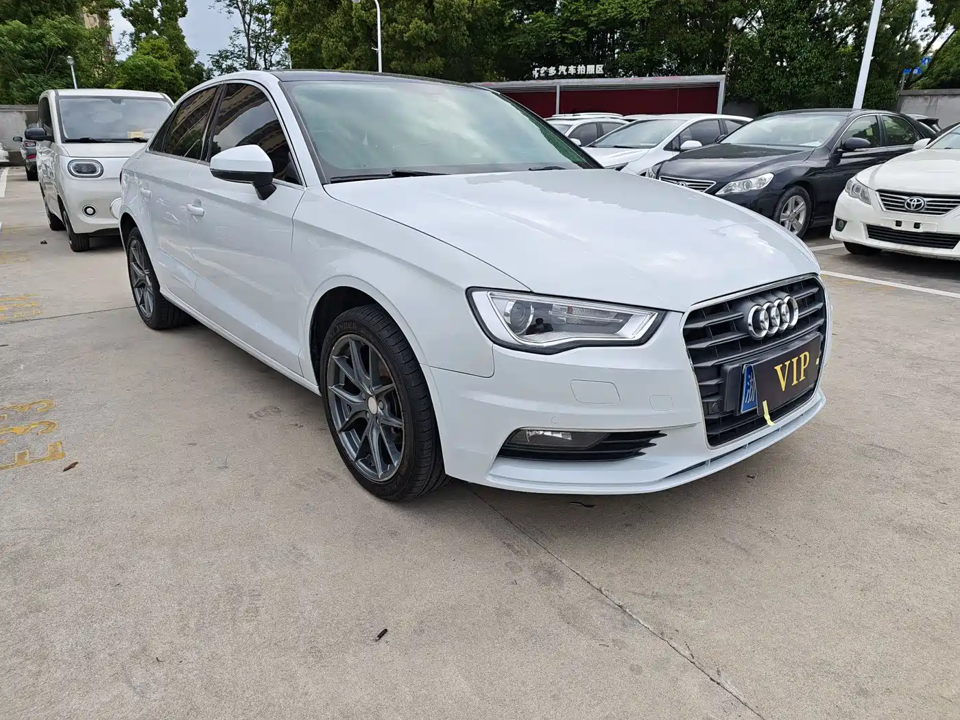 Audi A3 2014 Limousine 35 TFSI Auto Comfort фото 3