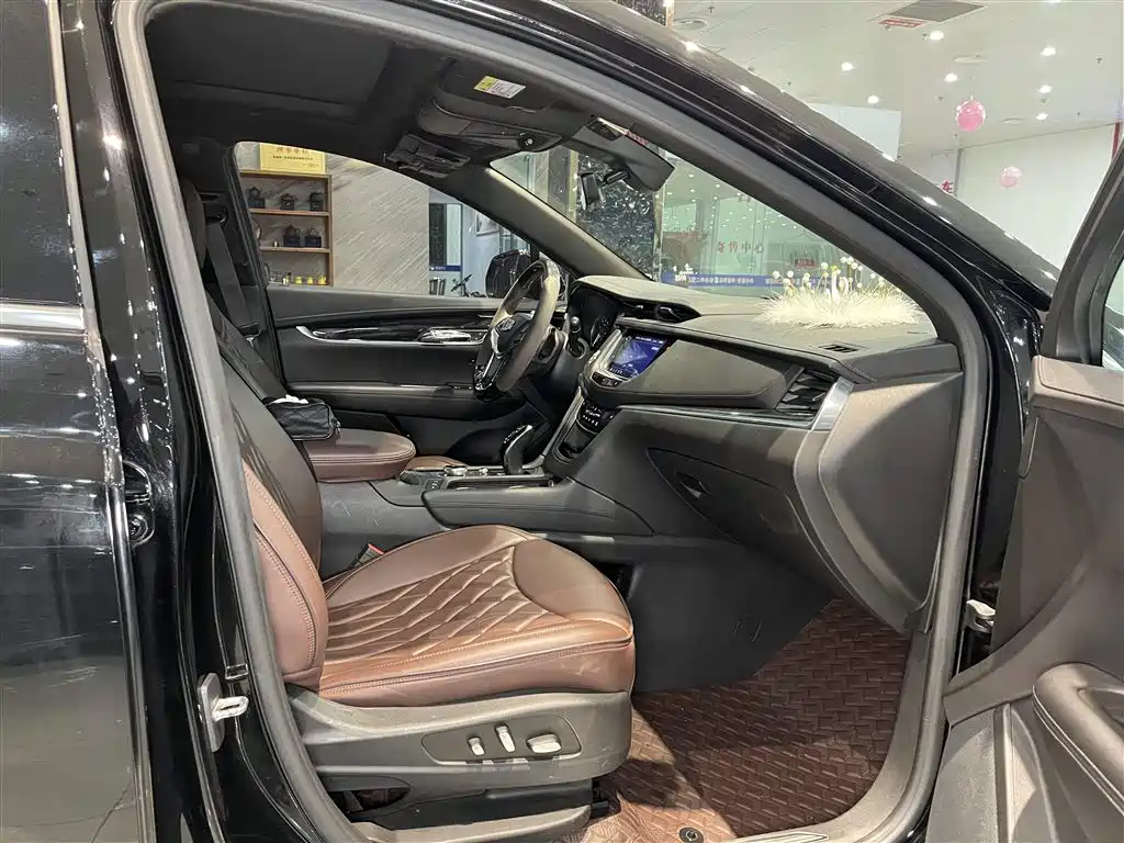 Cadillac XT5 2021 28T Luxury фото 5