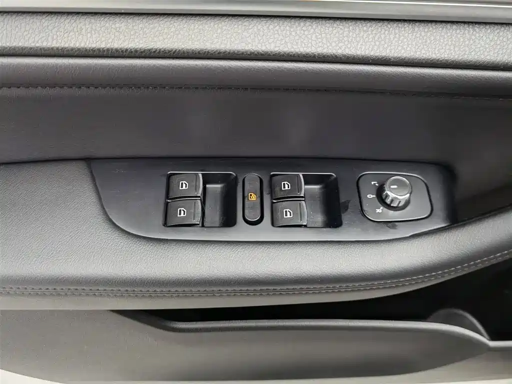 Haval H6 2021 Sport 1.5T AT Elite Smart Connection (Hexagonal Grille) фото 9